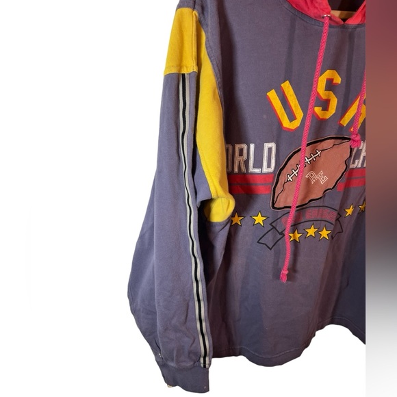 VINTAGE Red Eraser World Champs Football Hoodie Size M - Picture 5 of 7